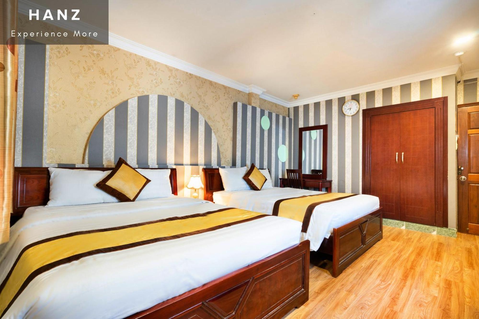 Cosmo Central Hotel Ho Chi Minh-stad Buitenkant foto