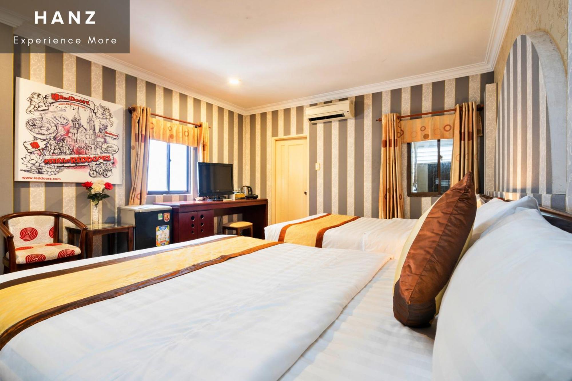 Cosmo Central Hotel Ho Chi Minh-stad Buitenkant foto