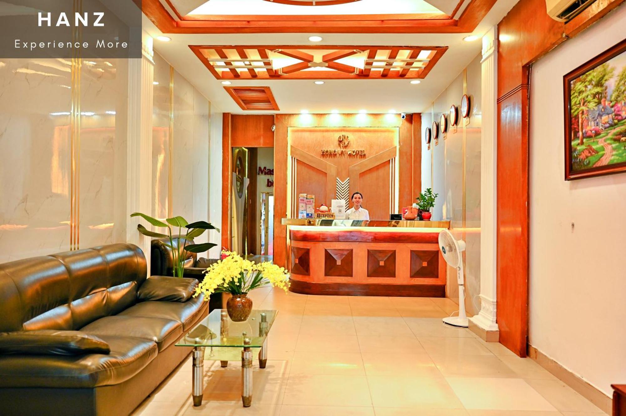Cosmo Central Hotel Ho Chi Minh-stad Buitenkant foto